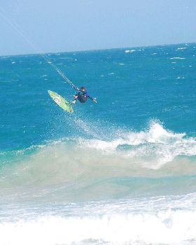 Kitesurfing