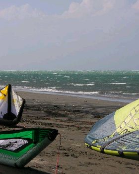 Windy weekend in Hula