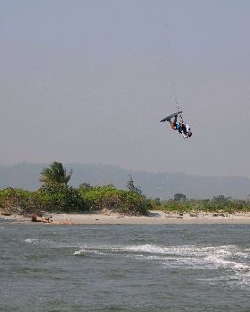 Kitesurfing