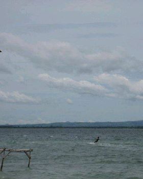 after a brief lull finally got to kite this island