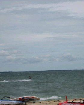 after a brief lull finally got to kite this island