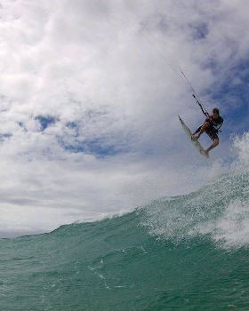 Kitesurfing