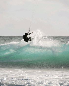 Kitesurfing