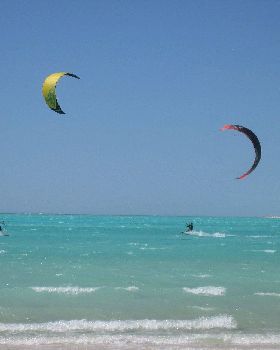 Kitesurfing