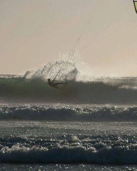 Kitesurfing