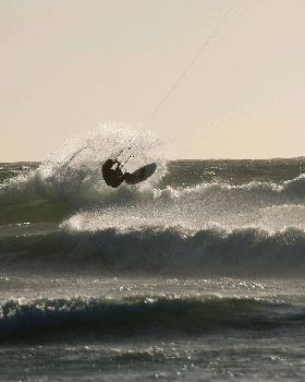 Kitesurfing