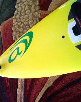 Kitesurfing
