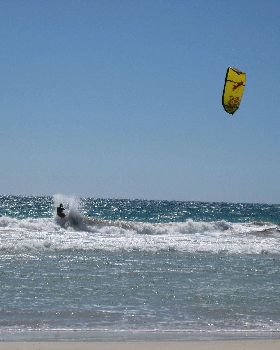 Kitesurfing