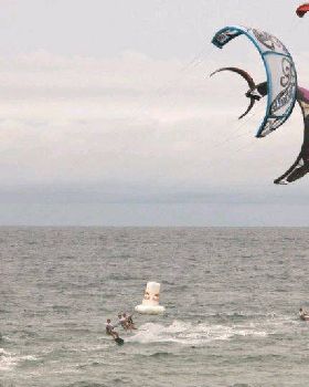 Red Bull Kite Cross PKRA