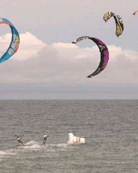 Red Bull Kite Cross PKRA