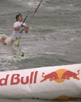 Red Bull Kite Cross PKRA