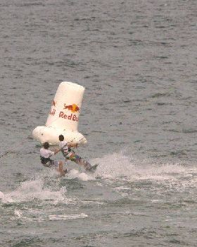 Red Bull Kite Cross PKRA