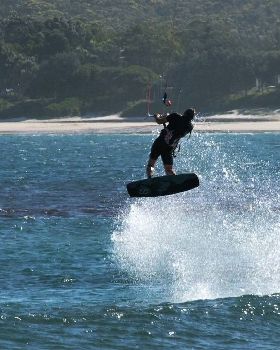 Kitesurfing