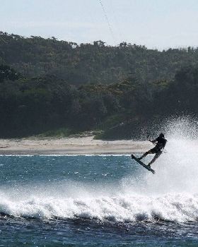 Kitesurfing