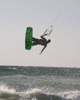 Kitesurfing