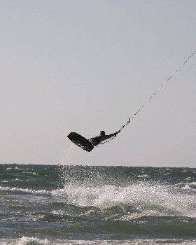 Kitesurfing