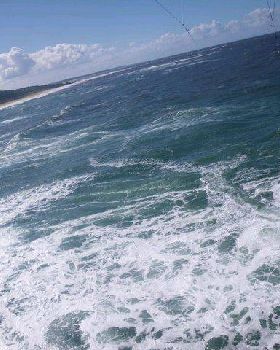 Kiting Main Beach Warrnambool