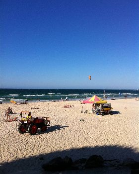 Kitesurfing