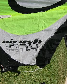Kitesurfing