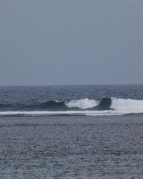 Kitesurfing