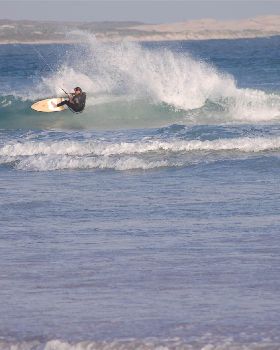 Kitesurfing