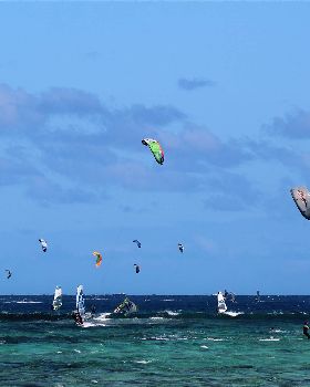Peak hour at Le Morne