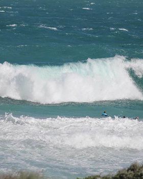 triggs 20kn gusty sw