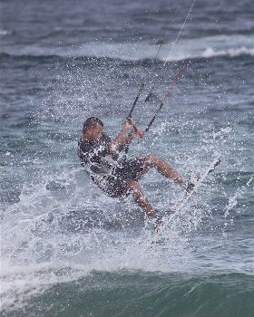 Kitesurfing