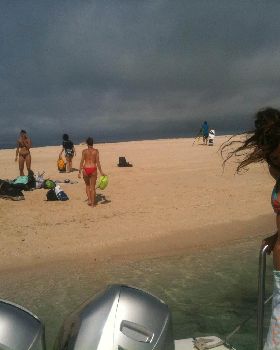 Kitesurfing