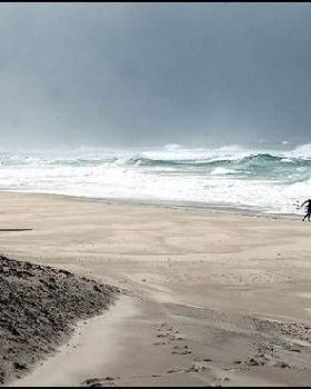 All pics. David Clark - Wind 30knts gusting 38