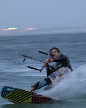Kitesurfing