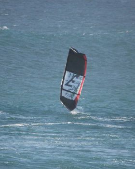 Kitesurfing