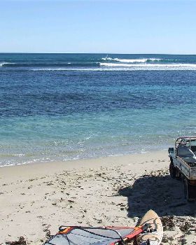 coros geraldton in a northerly