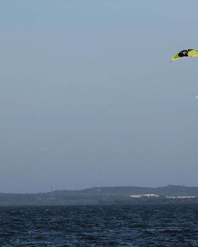 Kitesurfing