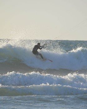Kitesurfing in a WA Seabreeze