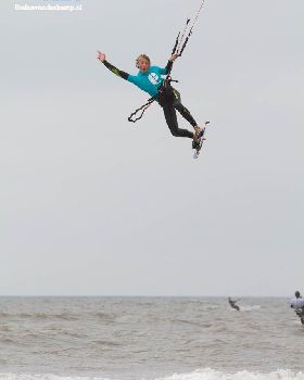 Jasper de Kloet Having Fun Kitesurfing!
