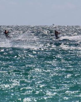 Kitesurfing