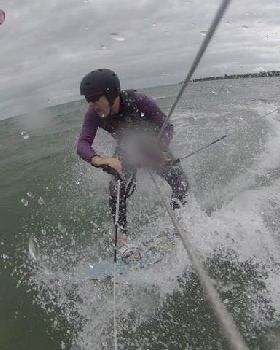 Kitesurfing at Mentone