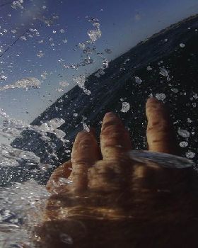 Kitesurfing at Hampton with handcam