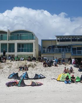 Kitesurfing