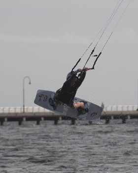 Kitesurfing