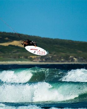 Kitesurfing