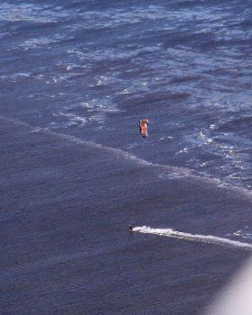 VH-FMI WIN P-ROAD 139