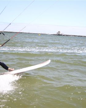 Kitesurfing