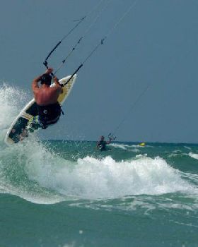 Zeeko Slash surfboard with straps