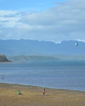 Kitesurfing