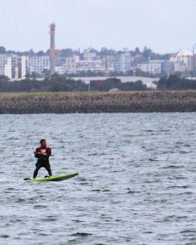 Kitesurfing