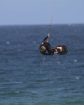 Kitesurfing