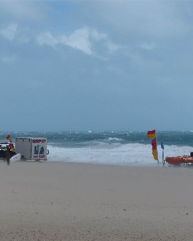 30-40 knots