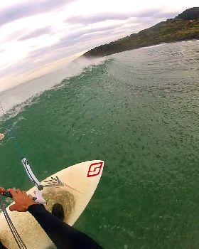Kitesurfing